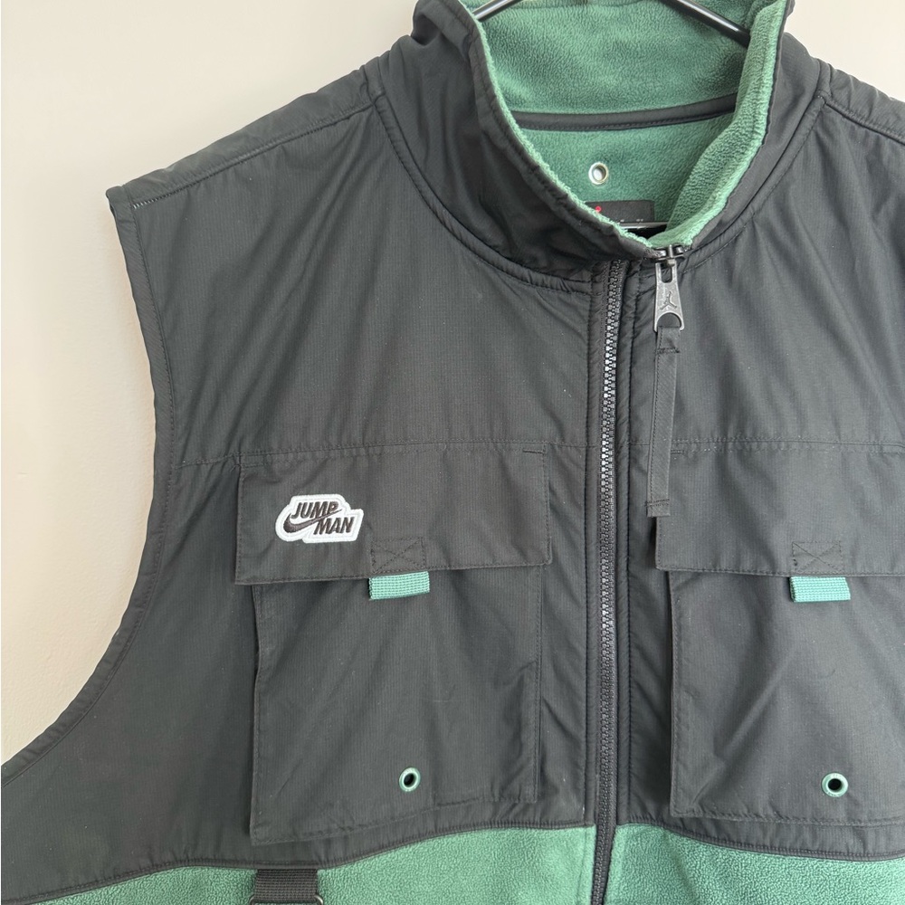 Men’s Jordan Black and Green Fleece Vest